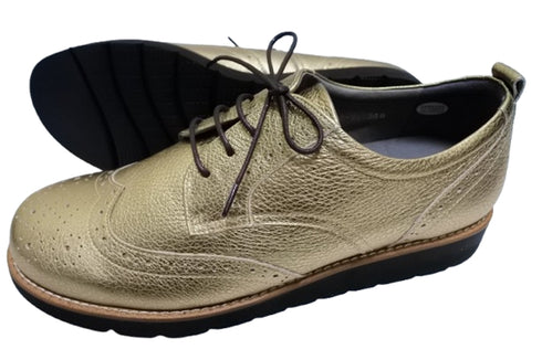 【…AShiOtO KOBE02 ゴールド】超軽量国産牛革ウイングチップシューズ