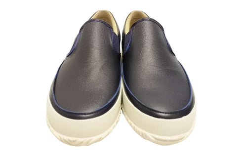 【SPINGLE SP1059 ネイビー】リラクシーなカンガルーレザースリッポン