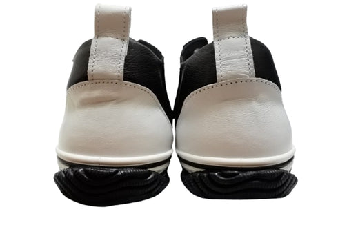 【SPINGLE SP442 ホワイト/ブラック】カンガルー革ミドルカットサイドゴア