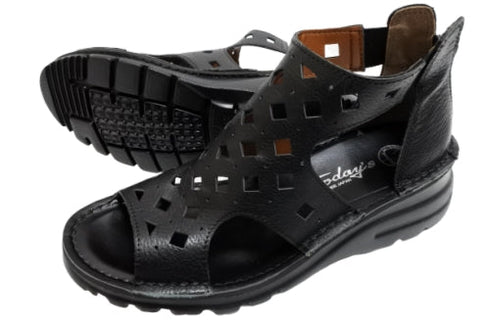 【TODAY's 0105 ブラック】幅広4E本革コンフォートメッシュサンダル