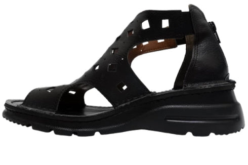 【TODAY's 0105 ブラック】幅広4E本革コンフォートメッシュサンダル