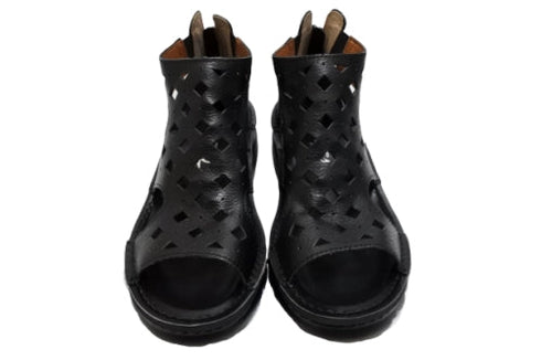 【TODAY's 0105 ブラック】幅広4E本革コンフォートメッシュサンダル