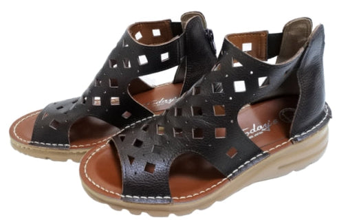 【TODAY's 0105 ダークブラウン】幅広4E本革コンフォートメッシュサンダル