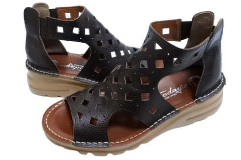 【TODAY's 0105 ダークブラウン】幅広4E本革コンフォートメッシュサンダル