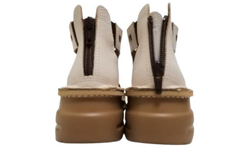 【TODAY's 0105 バニラ】幅広4E本革コンフォートメッシュサンダル