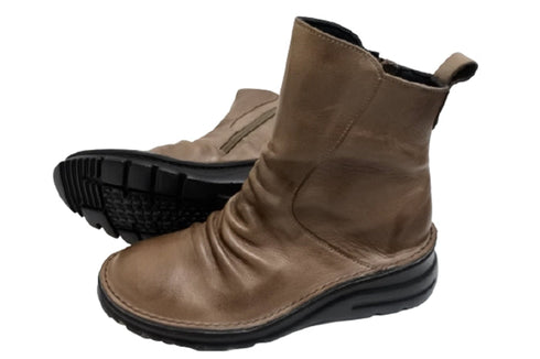 【TODAY's 0206 グレー】幅広4E サイドジップミドルブーツ