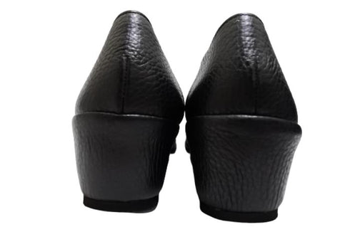 【arui_toe 1100 ブラック】伸縮ゴムの本革コンフォートスリッポン