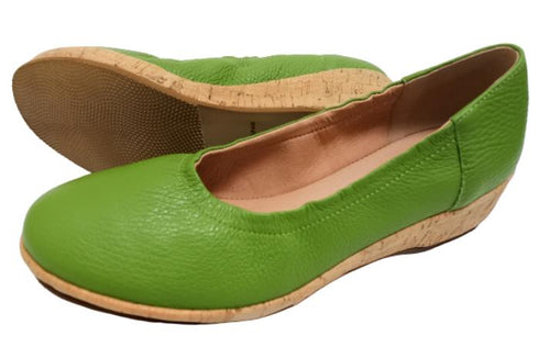 【arui_toe 1100 グリーン】伸縮ゴムの本革コンフォートスリッポン