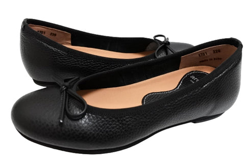 【arui_toe 1701 ブラック】リボンモチーフ本革パンプス