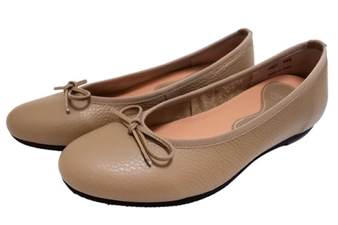 【arui_toe 1701 グレージュ】リボンモチーフ本革パンプス