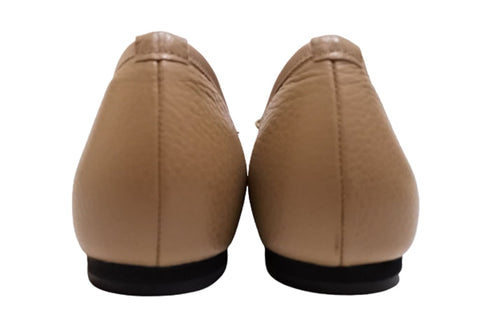 【arui_toe 1701 グレージュ】リボンモチーフ本革パンプス