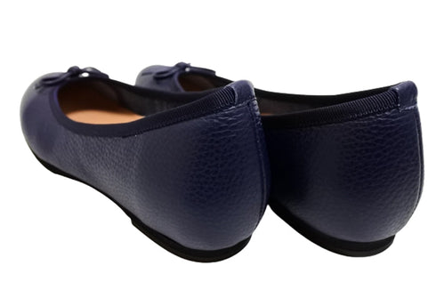 【arui_toe 1701 ネイビー】リボンモチーフ本革パンプス