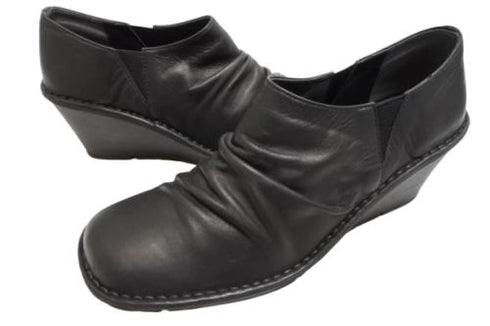 【インコルジェ2000 ブラック】本革ウェッジハイヒールブーティ