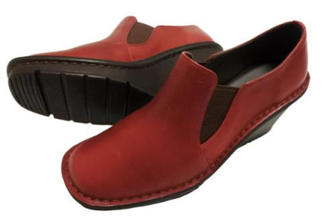 【インコルジェ 2027 ワイン】ウェッジハイヒールスリッポンシューズ