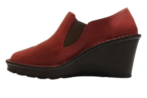 【インコルジェ 2027 ワイン】ウェッジハイヒールスリッポンシューズ