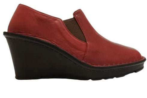 【インコルジェ 2027 ワイン】ウェッジハイヒールスリッポンシューズ