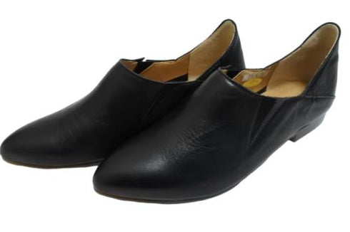 【TODAY'S 2418 ブラック】本革ポインテッドトゥ サイドゴアフラットシューズ