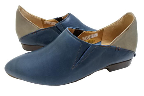 【TODAY'S 2418 ネイビー】本革ポインテッドトゥ サイドゴアフラットシューズ