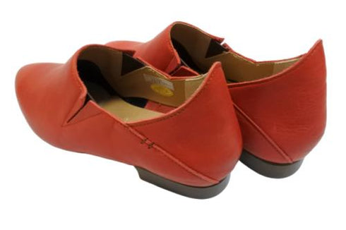 【TODAY'S 2418 レッド】本革ポインテッドトゥ サイドゴアフラットシューズ