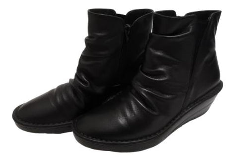 【インコルジェ3204 ブラック】くしゅスマートショートブーツ