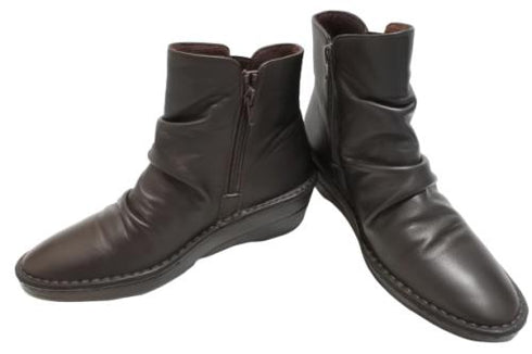 【インコルジェ3204 ダークブラウン】くしゅスマートショートブーツ