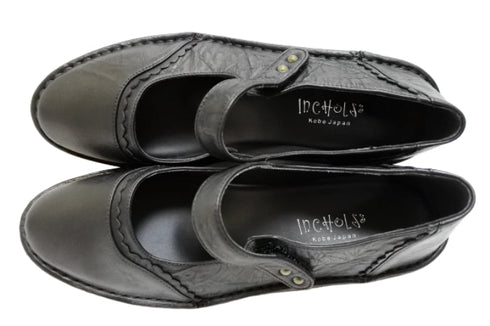 【インコルジェ3211 ブラック】レース風飾りつき上品ストラップシューズ