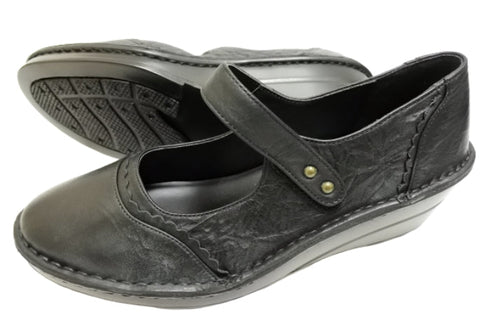 【インコルジェ3211 ブラック】レース風飾りつき上品ストラップシューズ