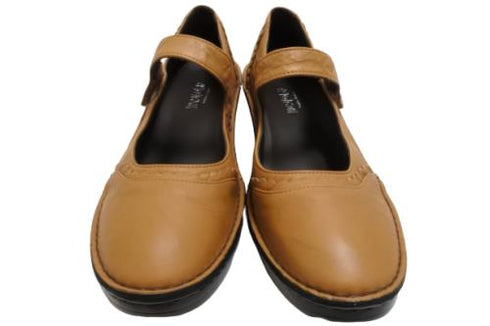 【インコルジェ3211 ブラウン】レース風飾りつき上品ストラップシューズ