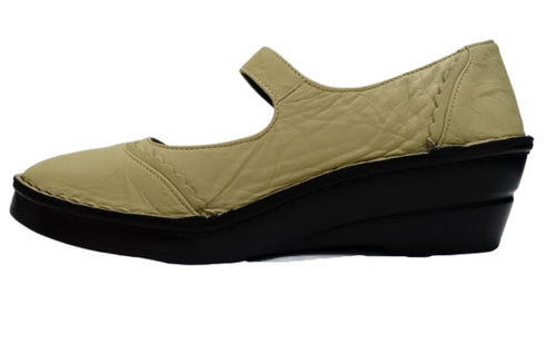 【インコルジェ3211 グレージュ】レース風飾りつき上品ストラップシューズ