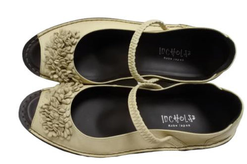 【インコルジェ 3221 ベージュ】フラワーモチーフオープントゥシューズ