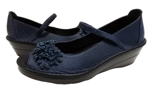 【インコルジェ 3221 ネイビー】フラワーモチーフオープントゥシューズ