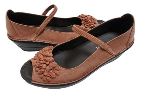 【インコルジェ 3221 ピンク】フラワーモチーフオープントゥシューズ