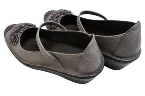 【インコルジェ 3221 パープル】フラワーモチーフオープントゥシューズ