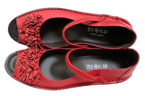 【インコルジェ 3221 レッド】フラワーモチーフオープントゥシューズ