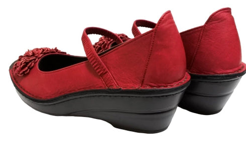 【インコルジェ 3221 レッド】フラワーモチーフオープントゥシューズ