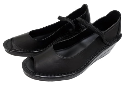 【インコルジェ 32211 ブラック】シンプルなオープントゥシューズ