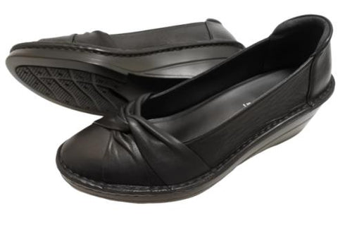 【インコルジェ 3232 ブラック】ターバンリボンパンプス