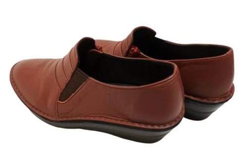 【インコルジェ3235 ワイン】デザインスリッポンシューズ