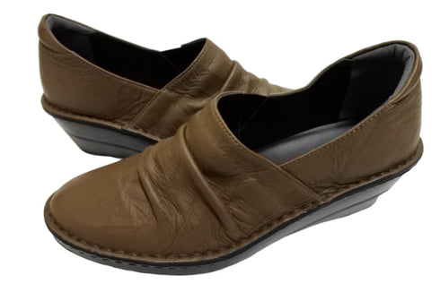 【インコルジェ3249 ダークブラウン】くしゅくしゅスマートスリッポン