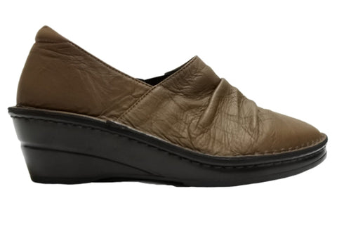 【インコルジェ3249 ダークブラウン】くしゅくしゅスマートスリッポン