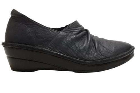 【インコルジェ3249 ダークネイビー】くしゅくしゅスマートスリッポン