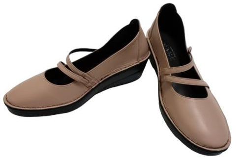 【インコルジェ3254 ライトピンク】ウェッジソールななめストラップパンプス