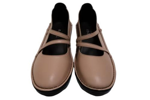 【インコルジェ3254 ライトピンク】ウェッジソールななめストラップパンプス