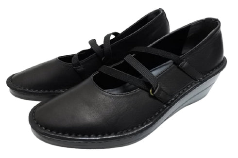 【インコルジェ3261 ブラック】ジグザグストラップパンプス