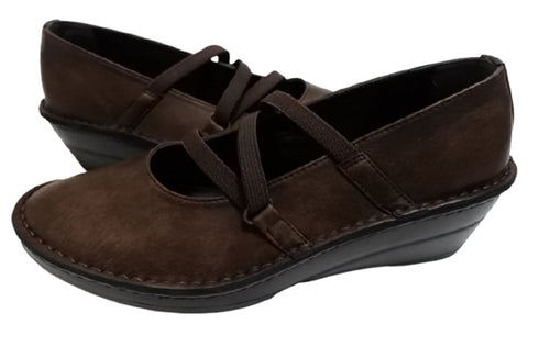 【インコルジェ3261 ダークブラウン】ジグザグストラップパンプス