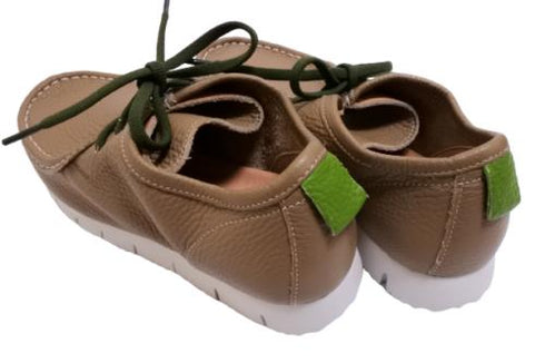 【arui_toe 3590 グレージュ】本革コンフォートモカシン靴紐シューズ