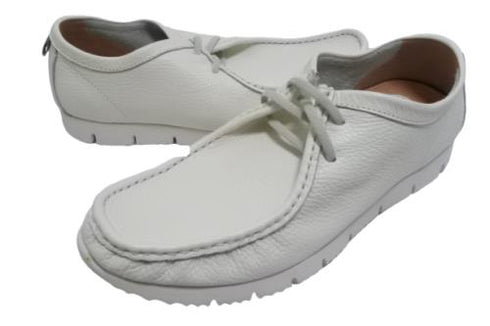 【arui_toe 3590 オフホワイト】本革コンフォートモカシン靴紐シューズ