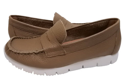 【arui_toe 39512 グレージュ】本革コンフォートローファー