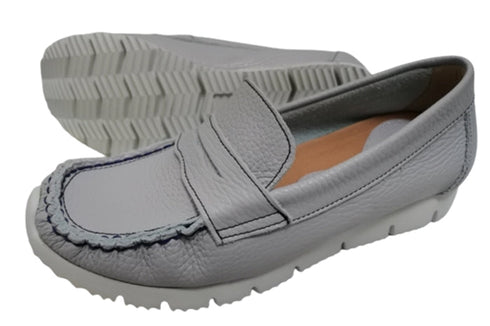 【arui_toe 39512 アイスグレー】本革コンフォートローファー