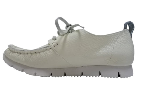 【arui_toe 3955 オフホワイト】本革コンフォートモカシンデッキシューズ